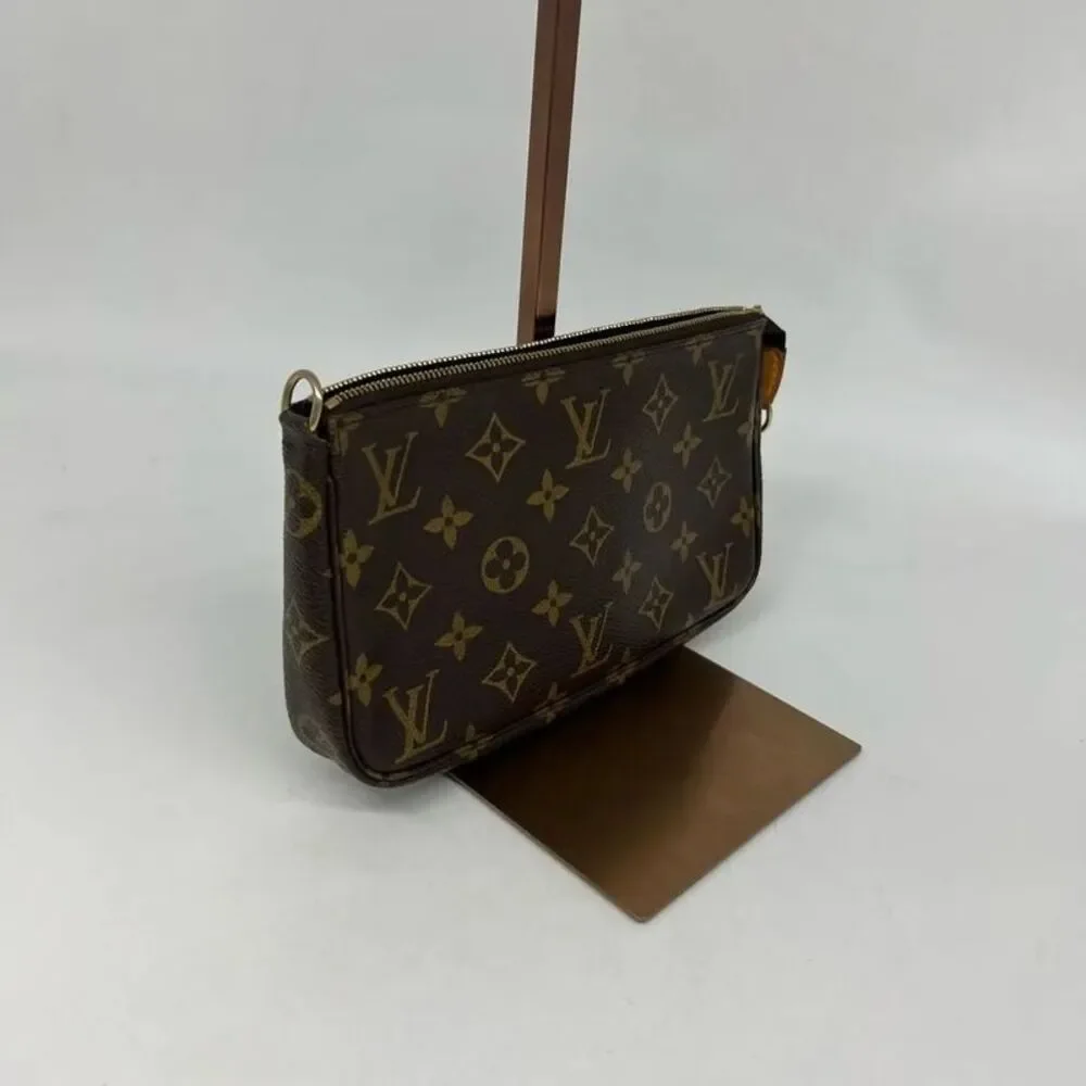 Louis Vuitton Women Pre-Loved Bag Very Good Condition